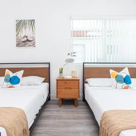 West Deco-3